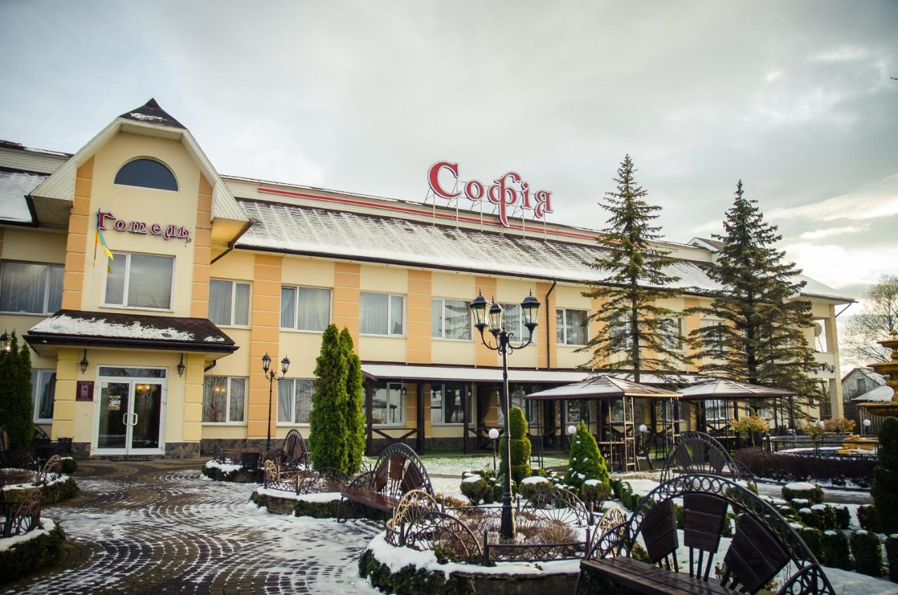 Готель Софія Dolyna Exterior photo